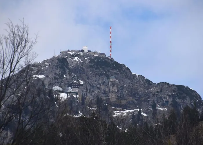 Liebevoll Eingerichtete In Den Alpen