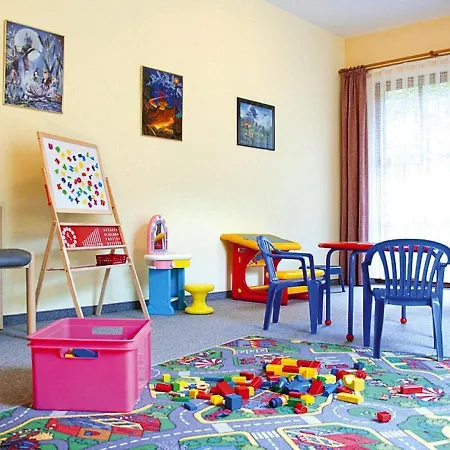 Flat In With Garden And Terrace Apartment *